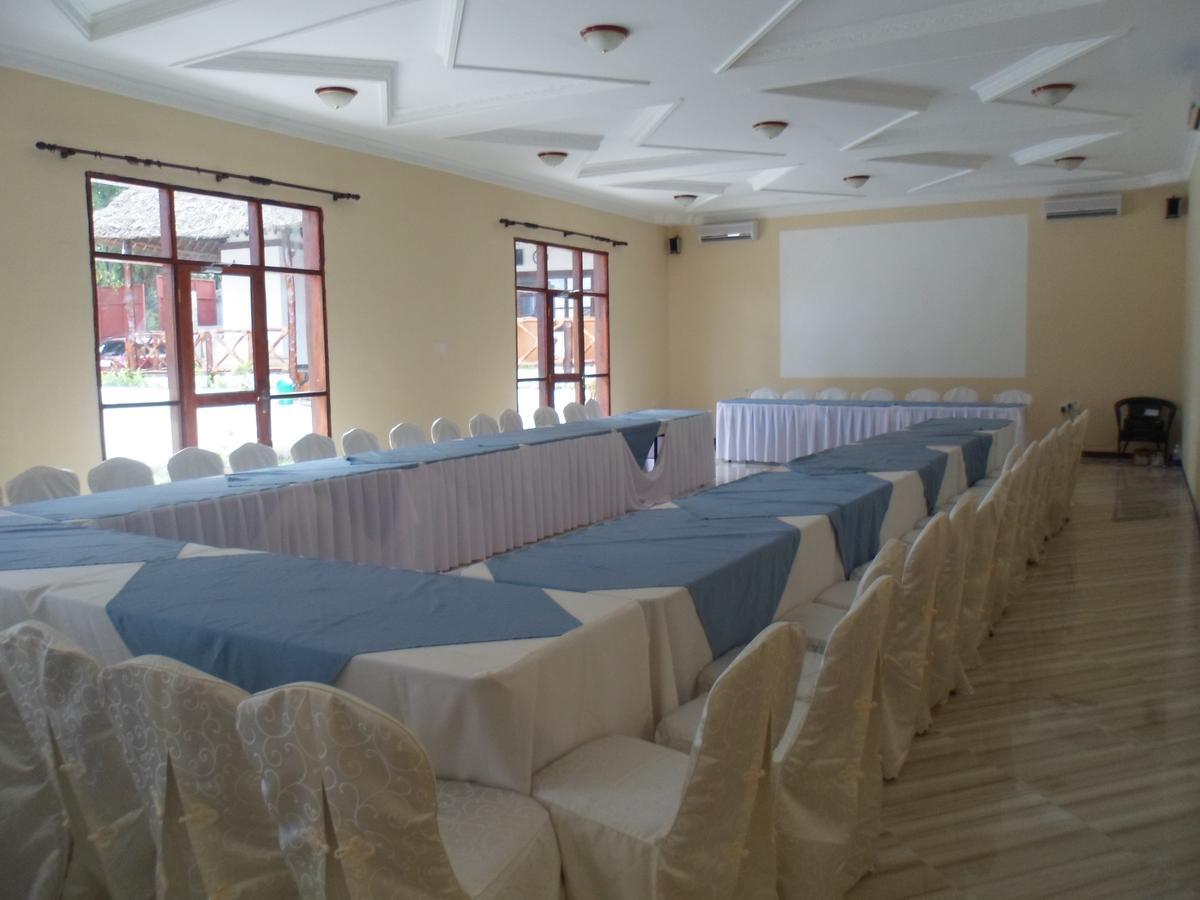 Amaan Ocean Hotel Kihinani Bububu エクステリア 写真