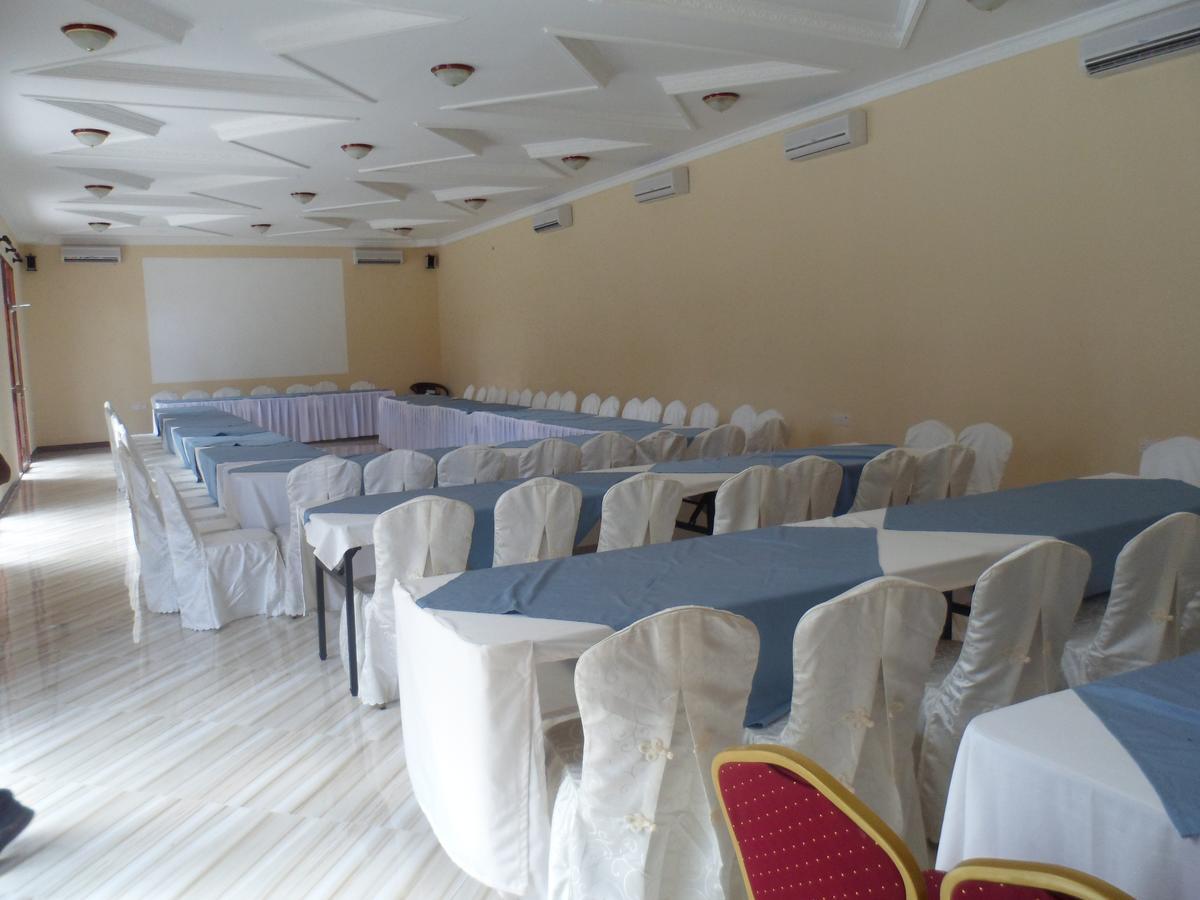 Amaan Ocean Hotel Kihinani Bububu エクステリア 写真